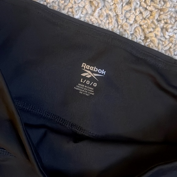 Women’s leggings - Picture 2 of 3